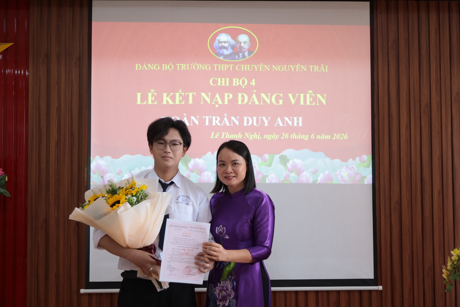 Đồng chí Đoàn Trần Duy Anh – Chi đoàn 12 Sử.